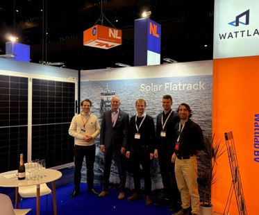 Thumbnail Signing BRF Froan 96 Solar Flatracks (Europort 25) (2) Lores