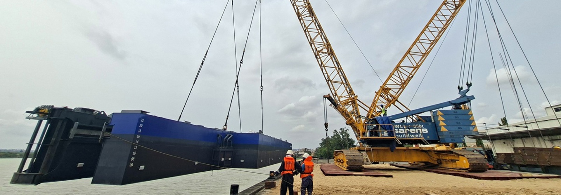 The CSD600 Lady Caroline Was Reassembled On Location