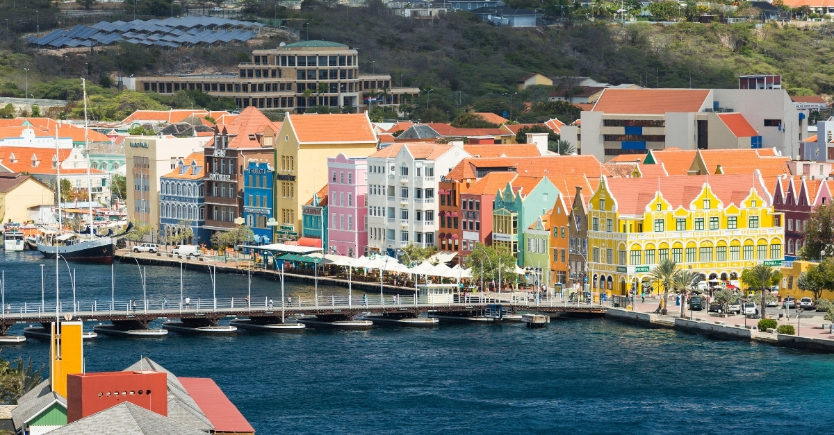 Royal Van Der Leun Electrifying Queen Emma Bridge (1)