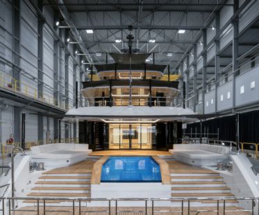 Heesenyachts Setteesettanta