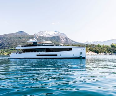 Moon Sand Too Copyright Feadship 003 1