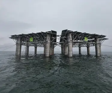 Solarduck Towout Aerial Merganser 041 Uai 1032X773