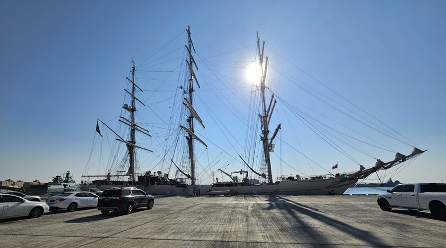 Damen Welcomes Back Shabab Oman II (1)