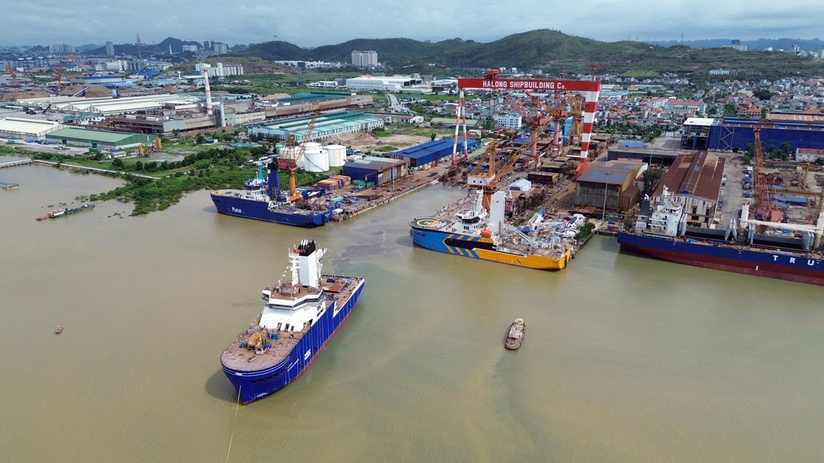 Damen Launches Second CSOV 9020 For TSSM (1)